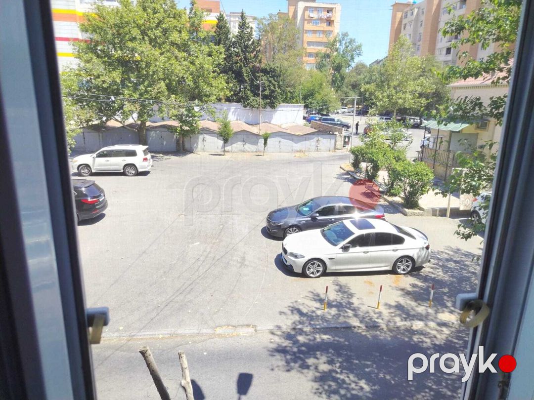 Satılır 3 otaqlı köhnə tikili 80 m² — Mənzil, Bakı (10)