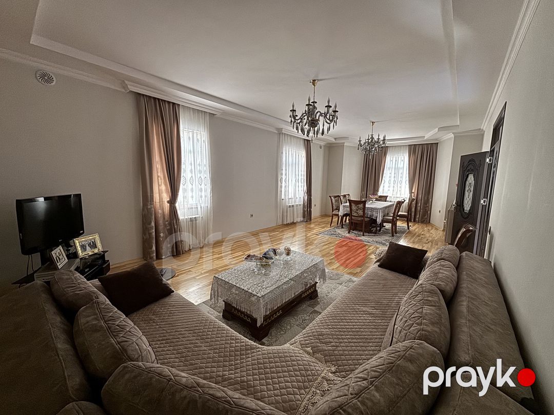 Satılır 7 otaqlı həyət evi/bağ evi 275 m² — Ev, villa, Bakı (9)