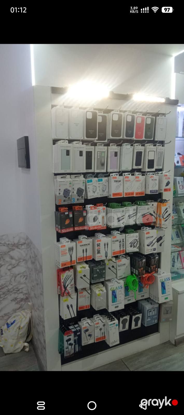 Satılır Telefon aksesuarları mağazası üçün hazırlanmış — Mebel (6)