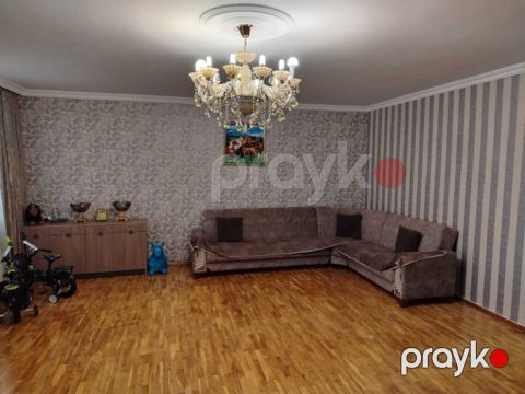 4-otaqlı mənzil, Memar Əcəmi m., 120 m² — Bakı