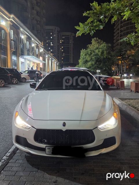 Maserati Ghibli, 3.0 L, 2014 il, 95 000 km — Bakı