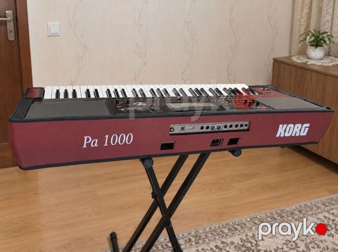 Korg Pa 1000 səliqəlidi heç bir probelmi yoxdu hər bir şeyi işlək — Gəncə