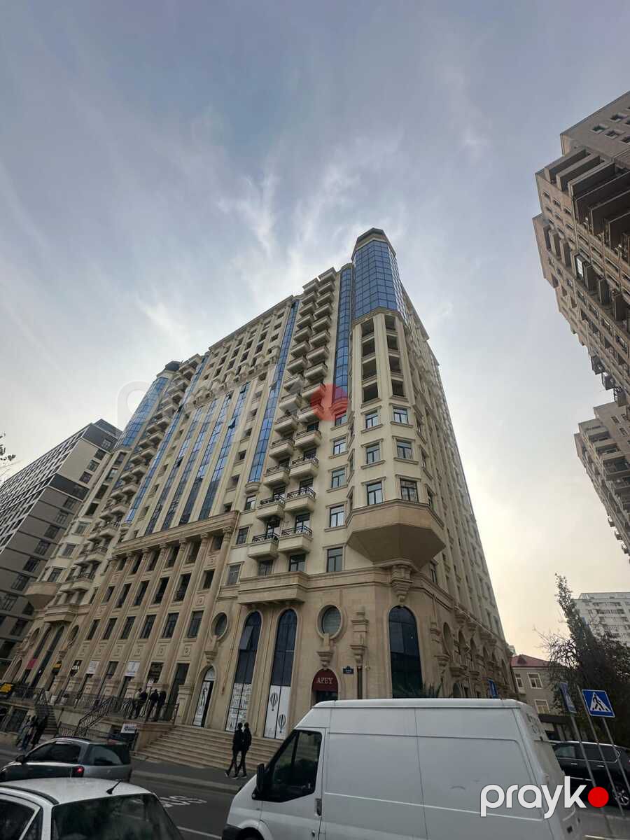Satılır 4 otaqlı yeni tikili 242 m² — Mənzil, Bakı (2)