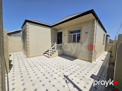 Satılır 4 otaqlı həyət evi/bağ evi 120 m² — Bakı