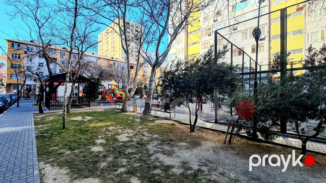 Satılır 2 otaqlı köhnə tikili 50 m² — Mənzil, Bakı (3)