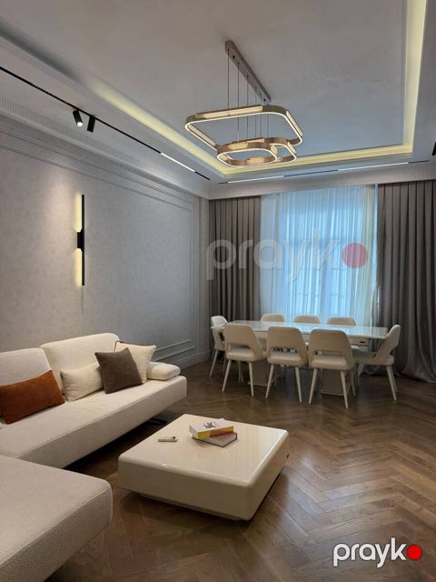 Satılır 3 otaqlı yeni tikili 120 m² — Bakı