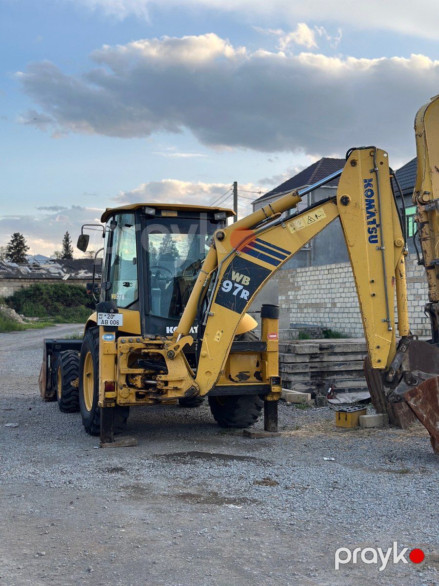 Komatsu, 2012 il — İnşaat texnikası, Gəncə (4)