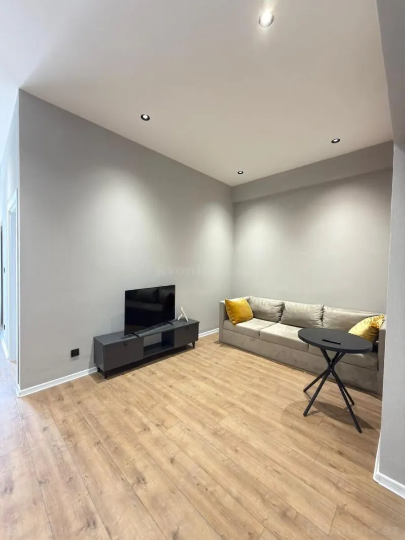 Kirayə verilir 2 otaqlı Mənzil Yeni tikili 71.5 m² Bakı, Nərimanov r., Böyükşor — Mənzil, Bakı (4)