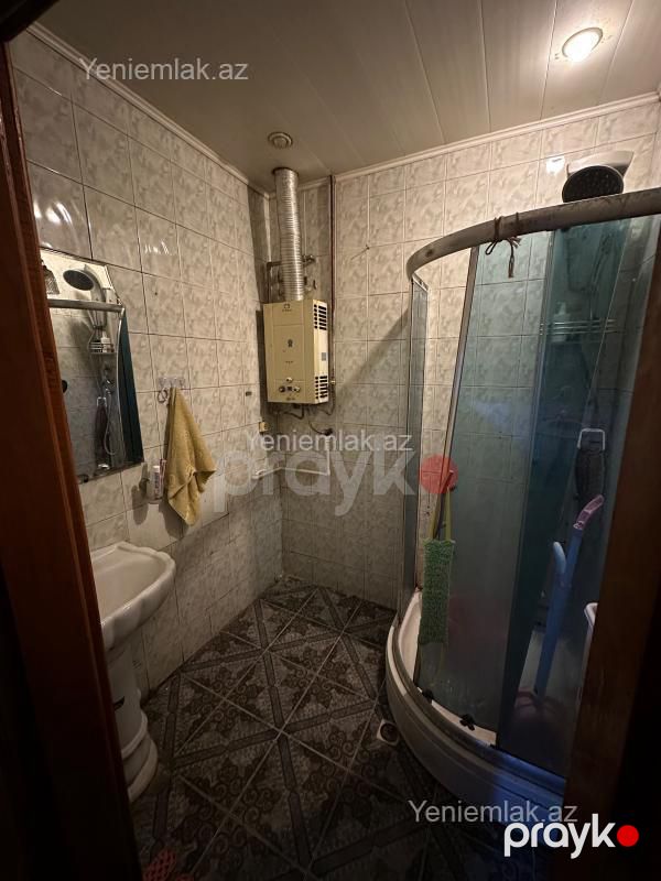 Satılır 2 otaqlı Bina evi menzil (Köhnə tikili), 80 m², 2-ci məhəllə — Mənzil, Sumqayıt (9)