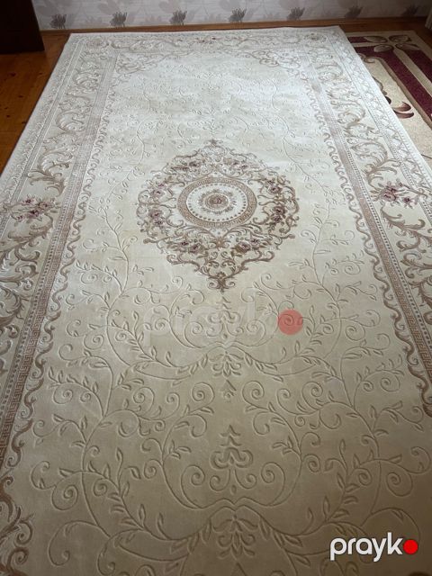 Turkiye istehsalı xalça — Bakı