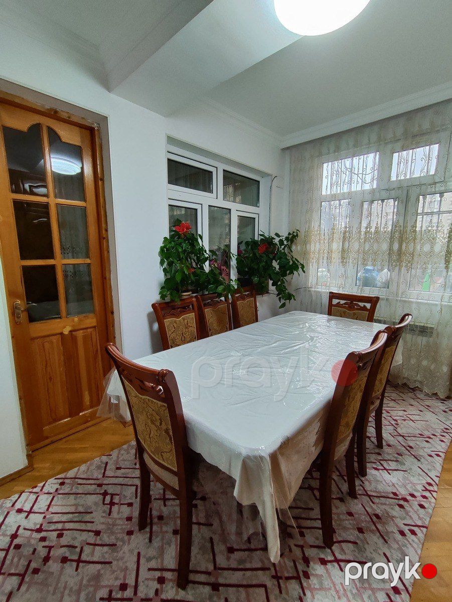 Satılır 4 otaqlı köhnə tikili 105 m² — Mənzil, Bakı (10)