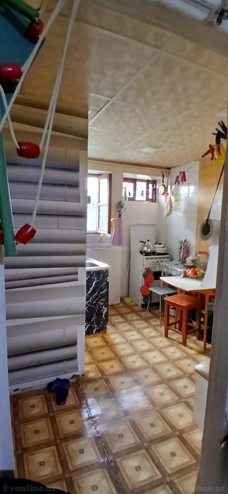 Satılır 1 otaqlı Mənzil Köhnə tikili 30 m² Bakı, Səbail r., Sahil m — Mənzil, Bakı (6)