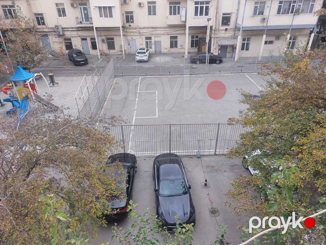 İcarəyə verilir 2 otaqlı köhnə tikili 90 m² — Mənzil, Bakı (3)