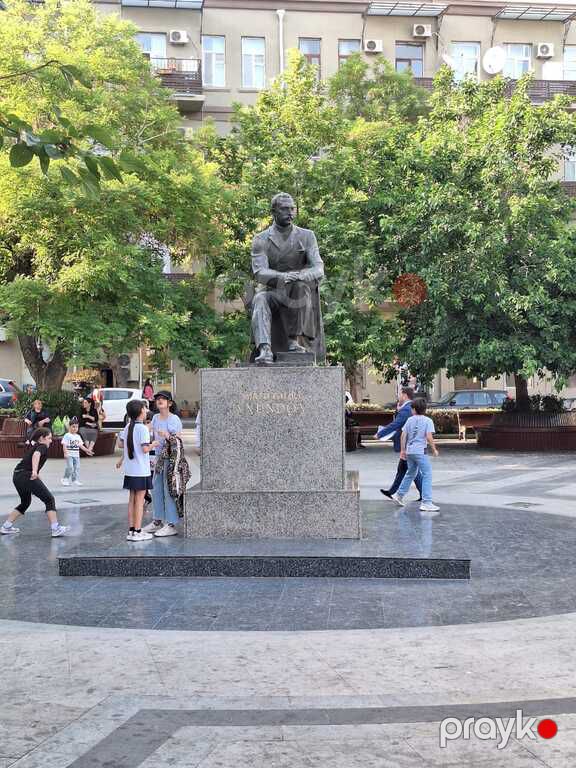 Satılır 3 otaqlı köhnə tikili 60 m² — Mənzil, Bakı (2)