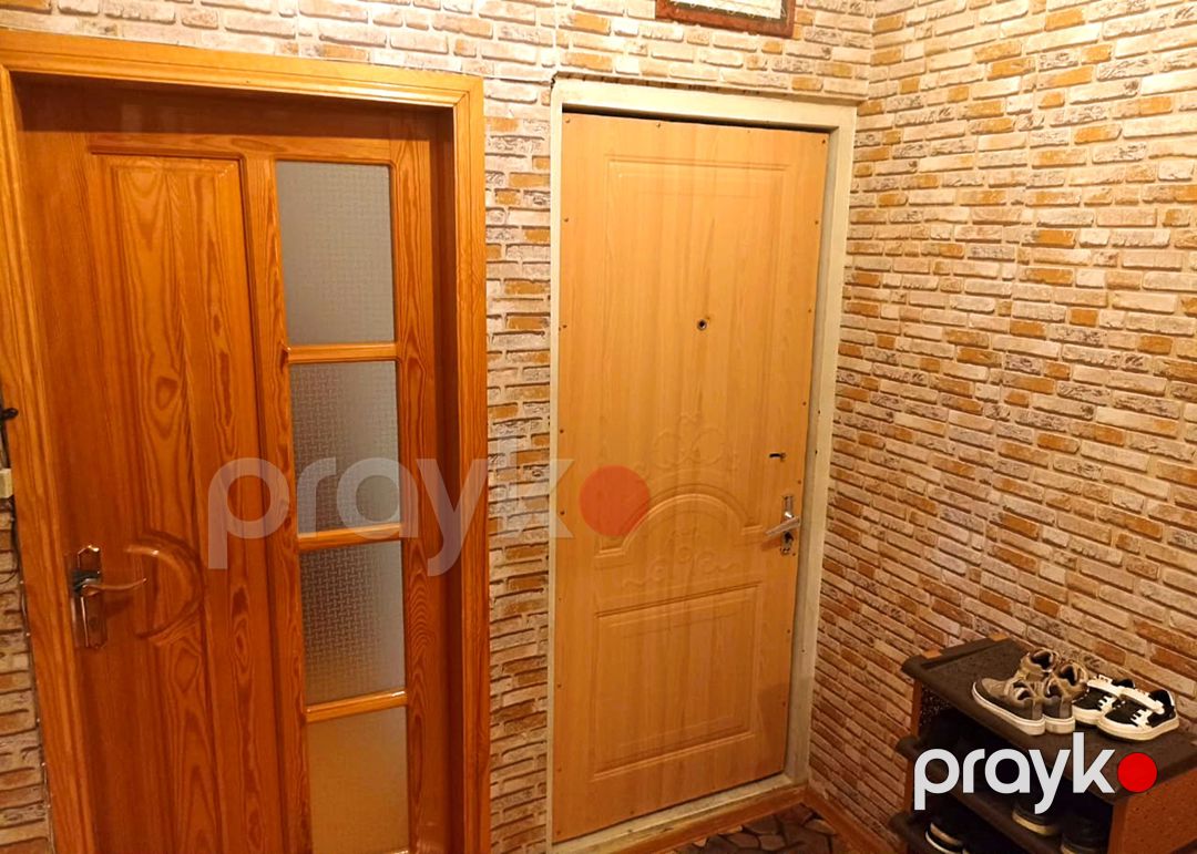 Satılır 2 otaqlı köhnə tikili 60 m² — Mənzil, Bakı (5)