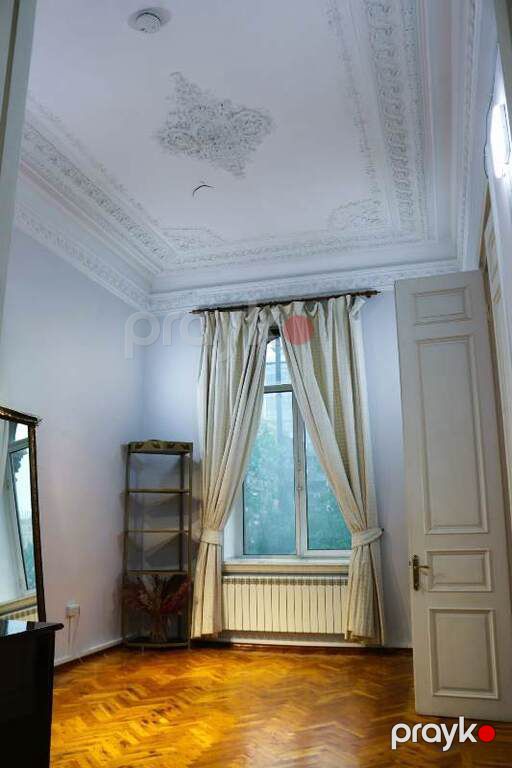 Satılır 6 otaqlı köhnə tikili 240 m² — Mənzil, Bakı (10)
