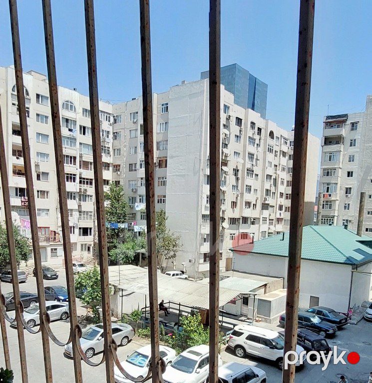 Satılır 4 otaqlı köhnə tikili 112 m² — Mənzil, Bakı (5)