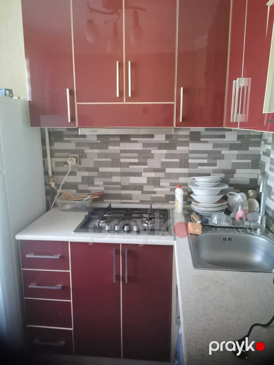 İcarəyə verilir 1 otaqlı köhnə tikili 45 m² — Mənzil, Bakı (5)