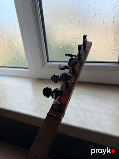 Ekvalazerli saz — Gəncə