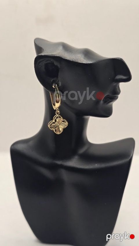 Sırğa 585 əyar Qızıl — Bakı