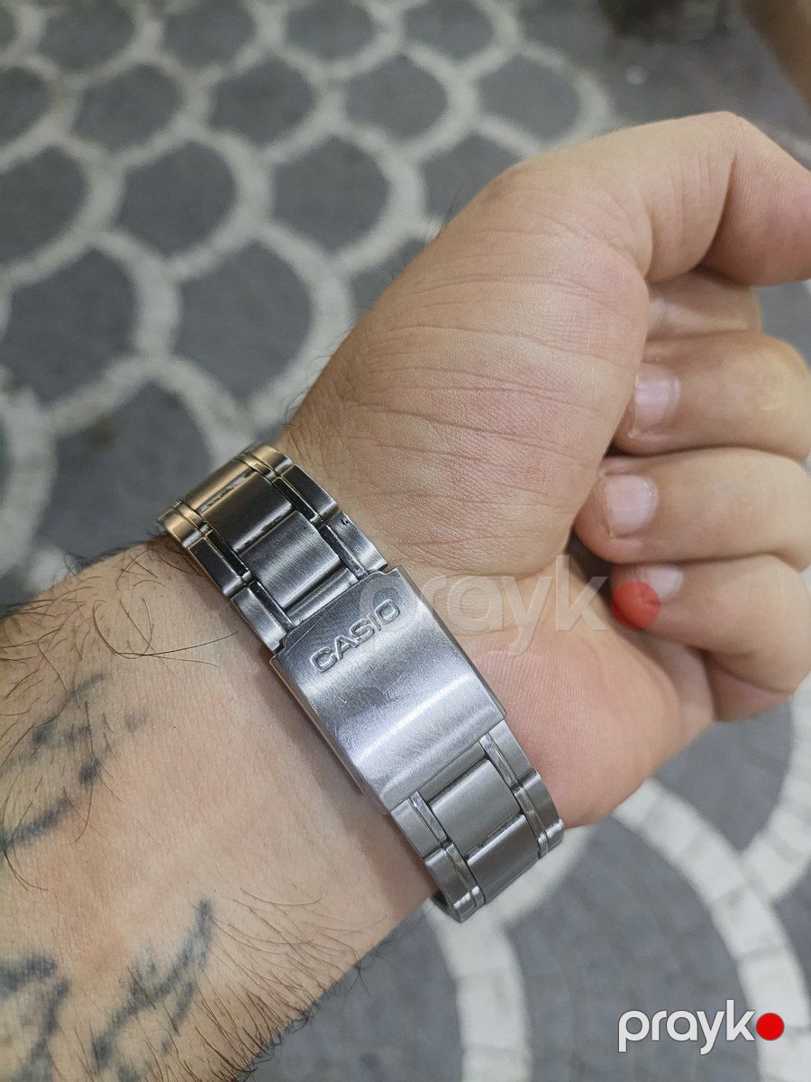 Casio qol saatı — Şəxsi əşyalar, Bakı (2)
