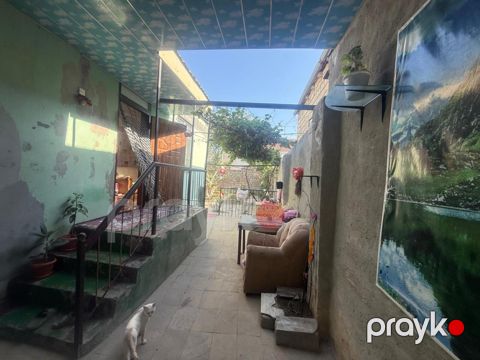 Satılır 3 otaqlı həyət evi/bağ evi 90 m² — Bakı