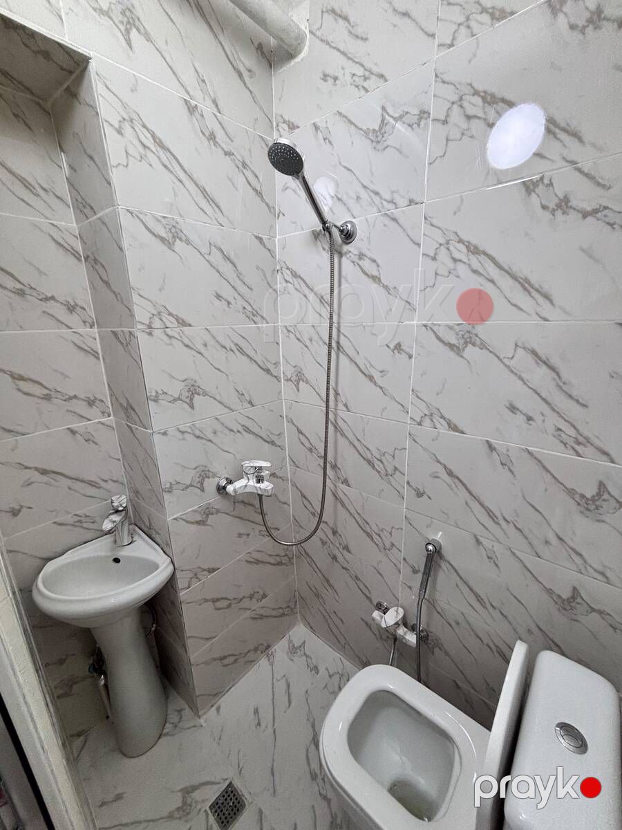 İcarəyə verilir 1 otaqlı köhnə tikili 20 m² — Mənzil, Bakı (4)