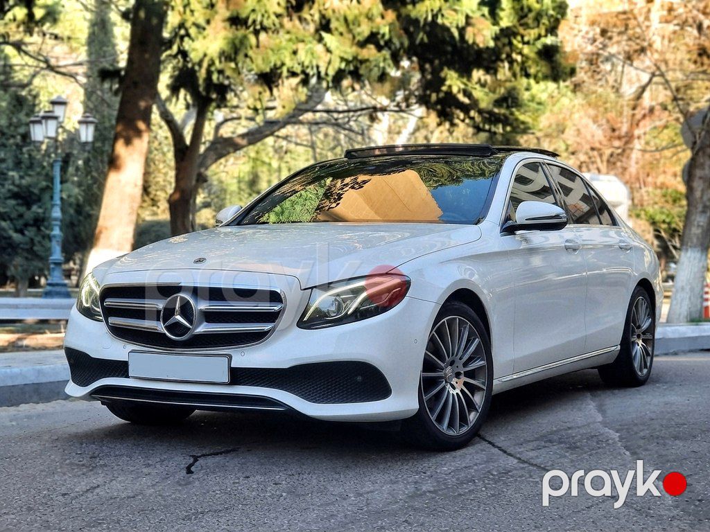 Mercedes E 300 d, 2.0 L, 2018 il, 256 000 km — Avtomobillər, Bakı (3)