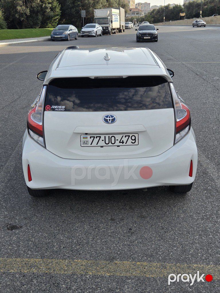 Toyota Aqua, 1.5 L, 0.9 kWh, 2018 il, 251 650 km — Avtomobillər, Bakı (5)
