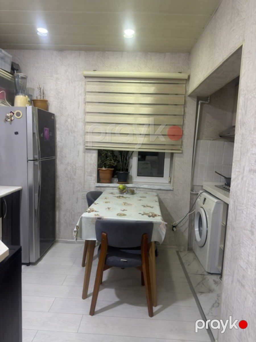 Satılır 3 otaqlı köhnə tikili 60.5 m² — Mənzil, Bakı (8)