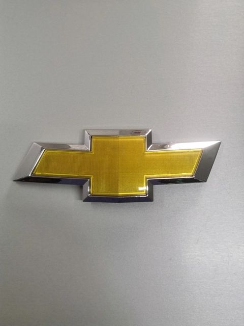 "Chevrolet" loqosu — Bakı