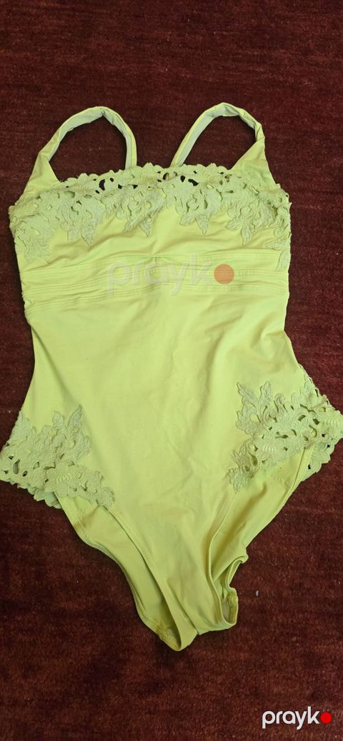 Qadın bədəni üçün birhissəli mayo - Rəng: açıq limon/sarı - Model — Bakı