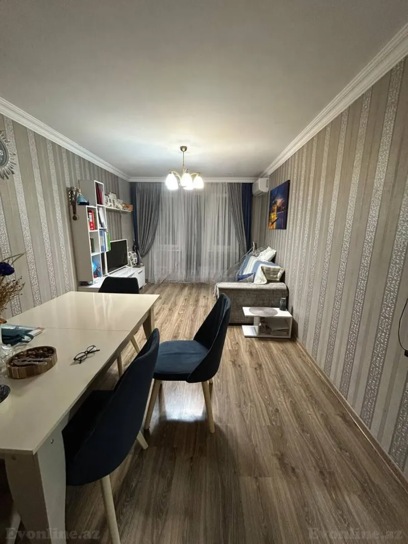 Satılır 2 otaqlı Mənzil Köhnə tikili 50 m² Bakı, Nizami r., Neftçilər m., 8-ci kilometr — Bakı