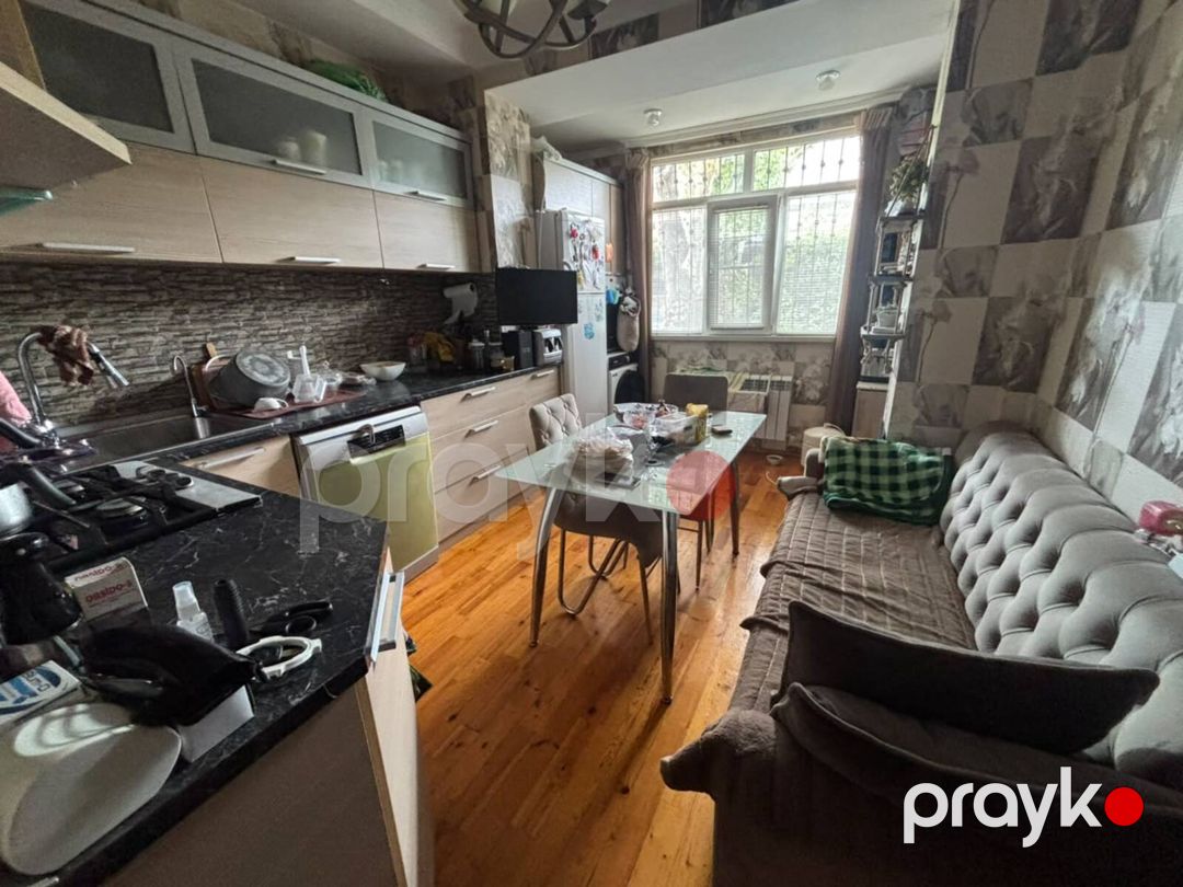 Satılır 4 otaqlı köhnə tikili 110 m² — Mənzil, Bakı (9)