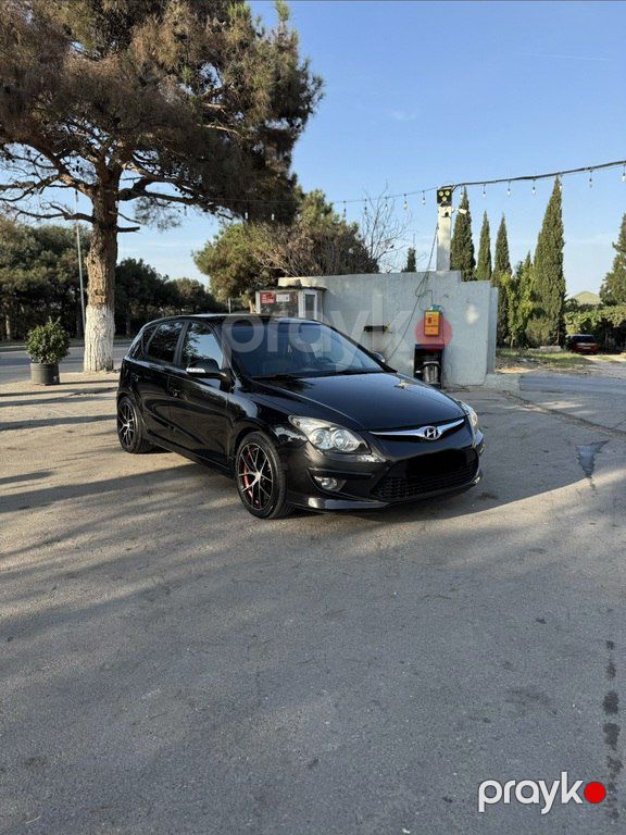 Hyundai i30, 1.6 L, 2010 il, 300 000 km — Avtomobillər, Bakı (2)
