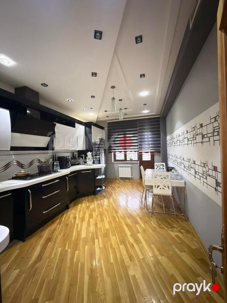 Satılır 4 otaqlı yeni tikili 240 m² — Mənzil, Bakı (8)