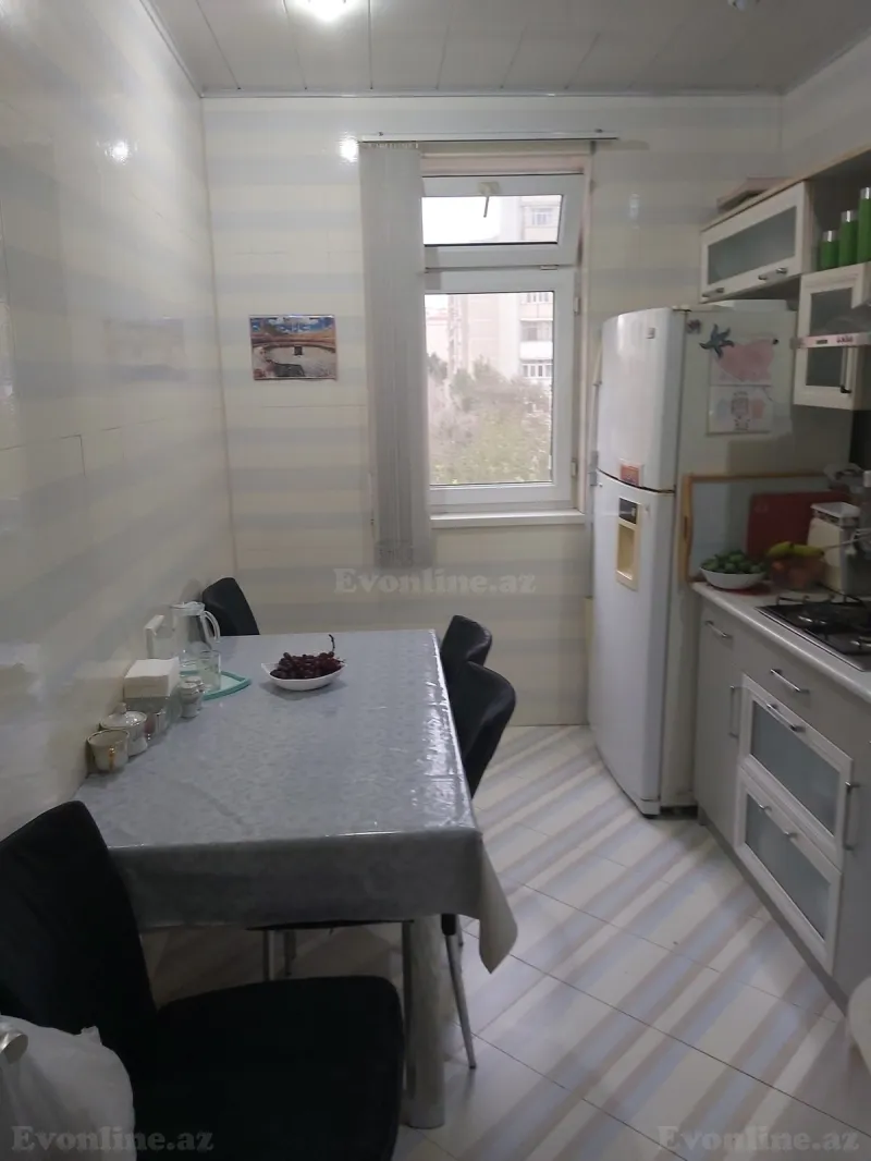 Satılır 2 otaqlı Mənzil Köhnə tikili 74 m² Sumqayıt — Mənzil, Sumqayıt (5)