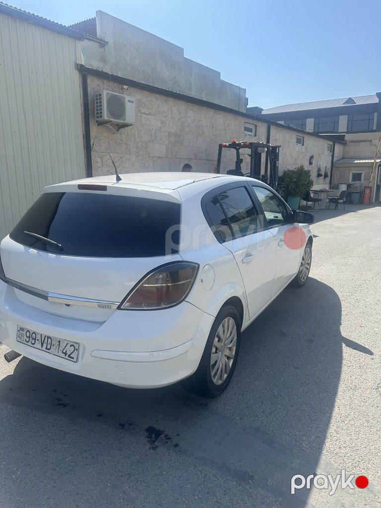 Opel Astra, 1.3 L, 2010 il, 348 000 km — Avtomobillər, Bakı (5)
