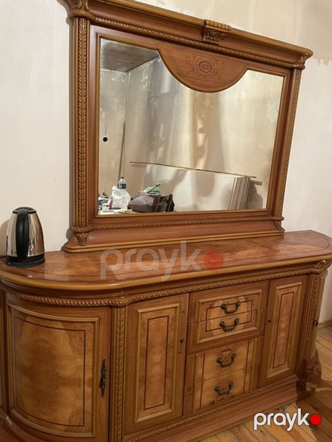 Klassik üslubda taxta konsol güzgü ilə - Material: təbii ağac və — Digah