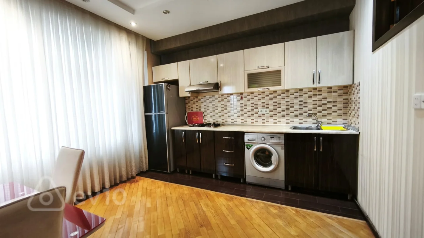 3 otaqlı mənzil, 90 m², Təbriz küçəsi — Mənzil, Bakı (10)