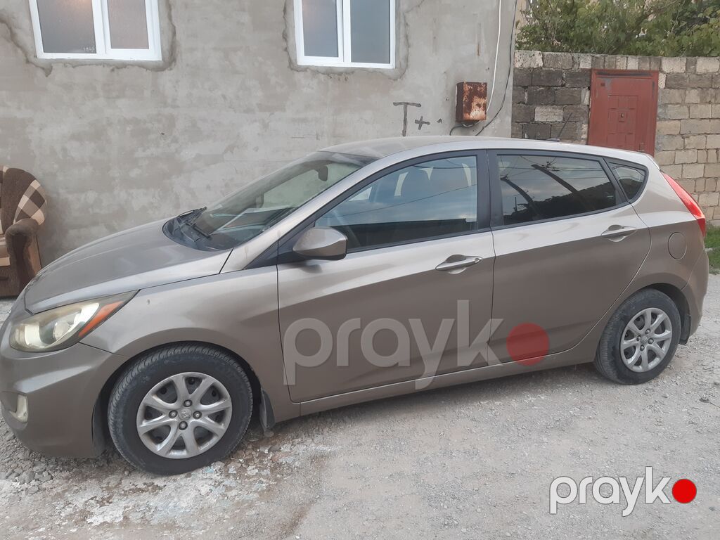 Hyundai accent Satilir.Aftomobilin Yaği filtri yeni deyişdirilib — Avtomobillər, Masazır (6)