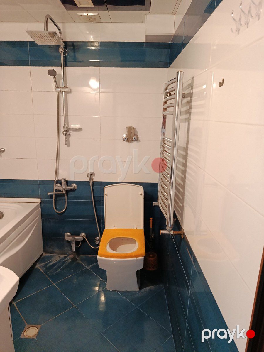 Satılır 1 otaqlı köhnə tikili 40 m² — Mənzil, Bakı (12)