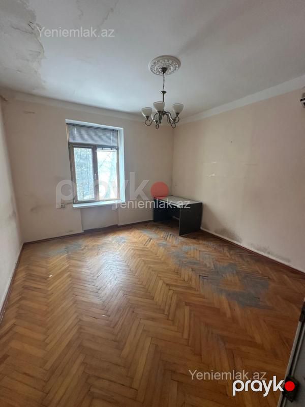 Satılır 3 otaqlı Bina evi menzil (Köhnə tikili), 83 m², Yasamal rayonu — Mənzil, Bakı (8)