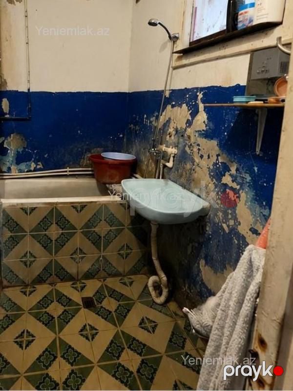 Satılır 2 otaqlı Bina evi menzil (Köhnə tikili), 65 m², Nərimanov rayonu — Mənzil, Bakı (8)