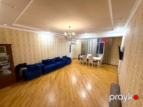 Satılır 3 otaqlı yeni tikili 150 m² — Bakı