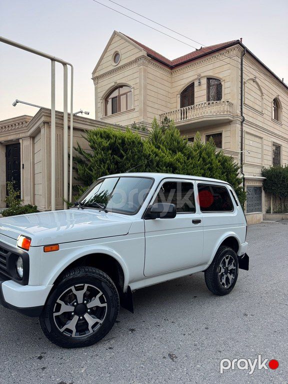 Lada (VAZ) Niva, 1.7 L, 2024 il, 18 000 km — Avtomobillər, Bakı (2)