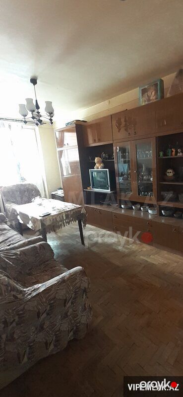 Xətai rayonunda 4 otaqlı Köhnə tikili Satılır, 90 m² — Mənzil, Bakı (2)