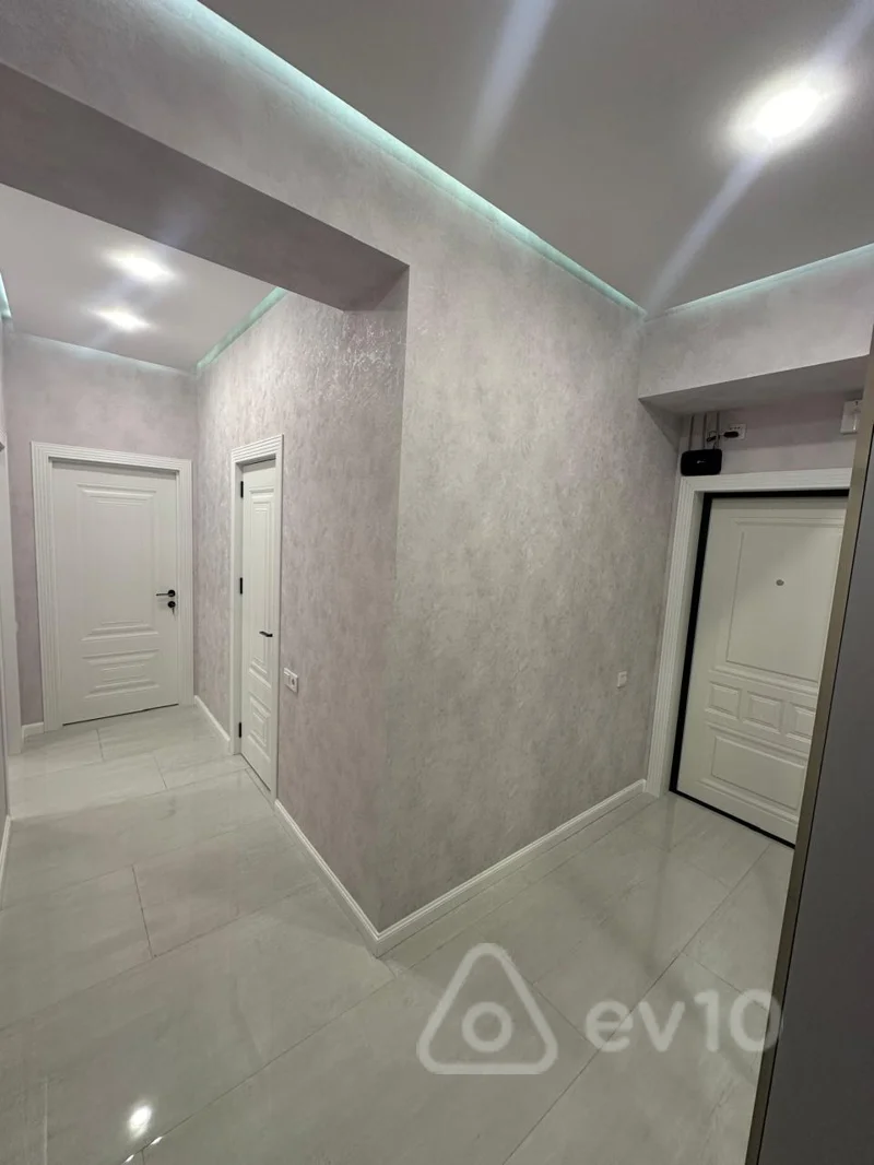 2 otaqlı mənzil, 93 m², Nəcəfqulu Rəfiyev küçəsi — kirayə — Mənzil, Bakı (10)