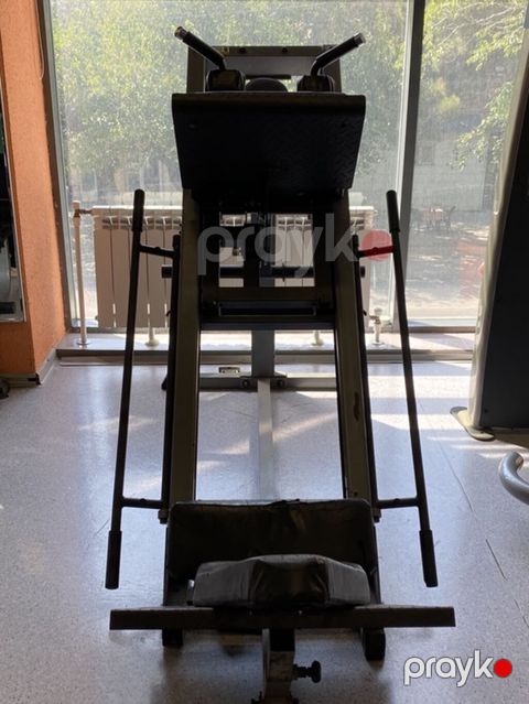 Leg Press/Hack Squat trenajoru - 45° bucaq altında işləyən kombinə — Digah