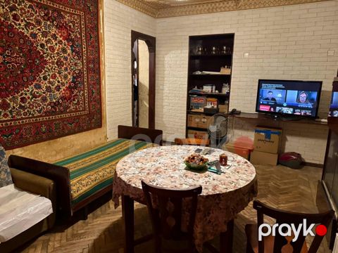 Satılır 3 otaqlı köhnə tikili 85 m² — Bakı